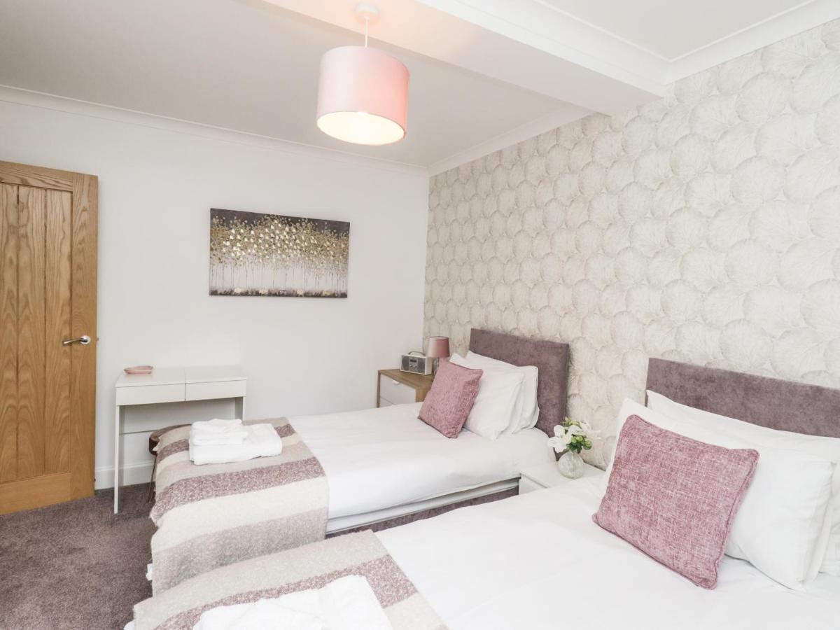 Simply Suite Castle Douglas Extérieur photo